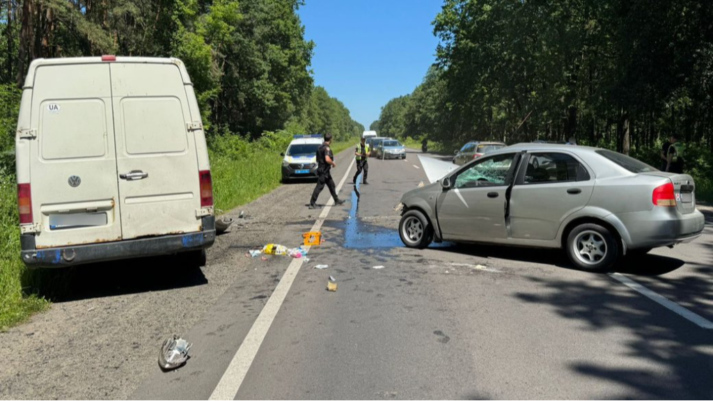 Аварія на Волині: Відповідальність за постраждалих жінку та підлітка