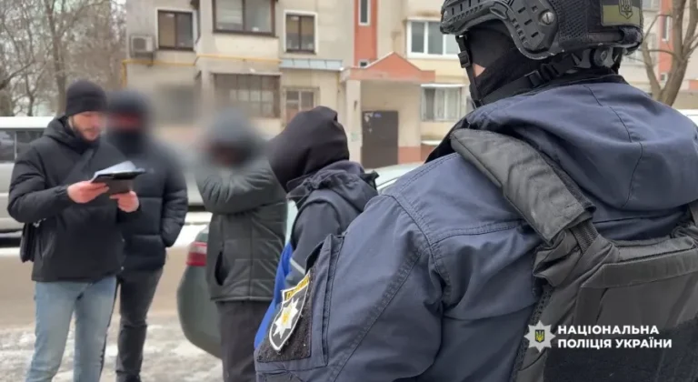 Одеська поліція викрила схему фіктивних шлюбів для легалізації іноземців