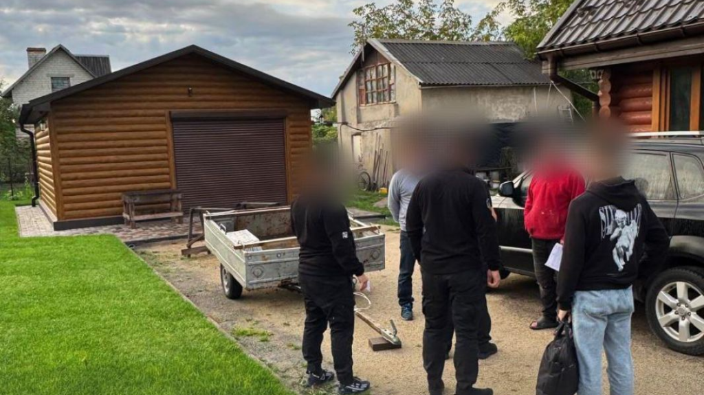 "Рівненська військова справа: судять командира за примус підлеглих до будівництва власного житла".