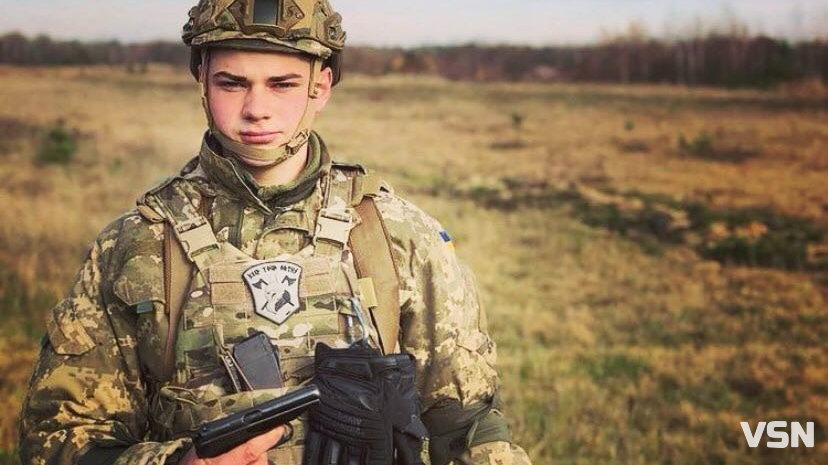 Спогади про 21-річного Героя: Дмитро Потурай, якому не судилося побачити свого сина дорослим