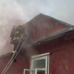 Волинські рятувальники оперативно ліквідували дві пожежі напередодні