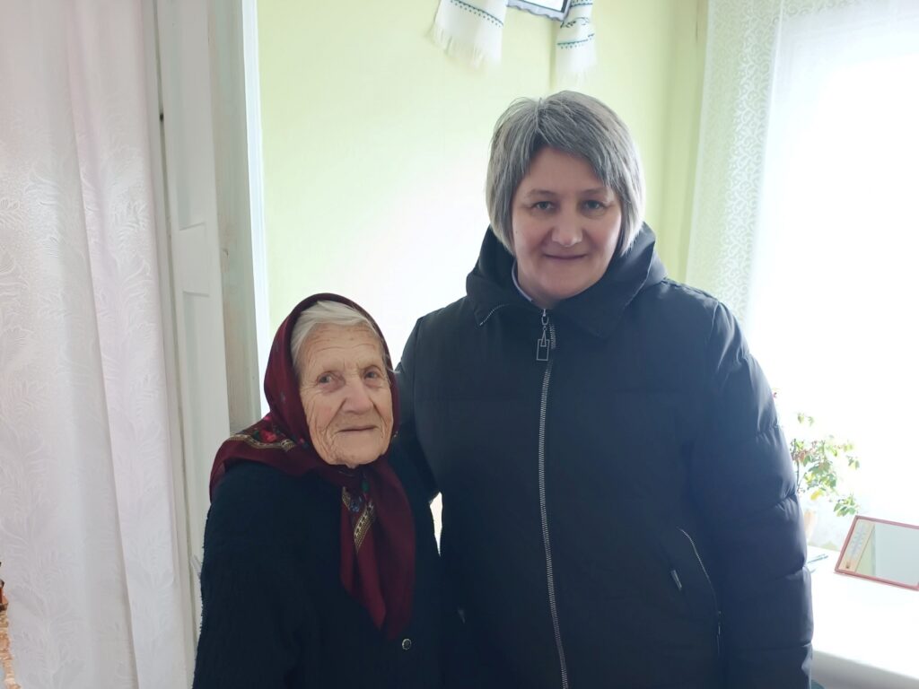 Життєлюбна волинянка Зоя Петрівна відсвяткувала 91-й день народження - майже століття в ролі шкільної наставниці
