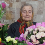Довголіття та родинні зв'язки: 90-річна волинянка святкує з 20 правнуками і праправнуком