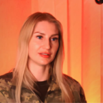 «Медикиня з Волині «Буря» засуджує чоловіків, що ухиляються від військової служби»
