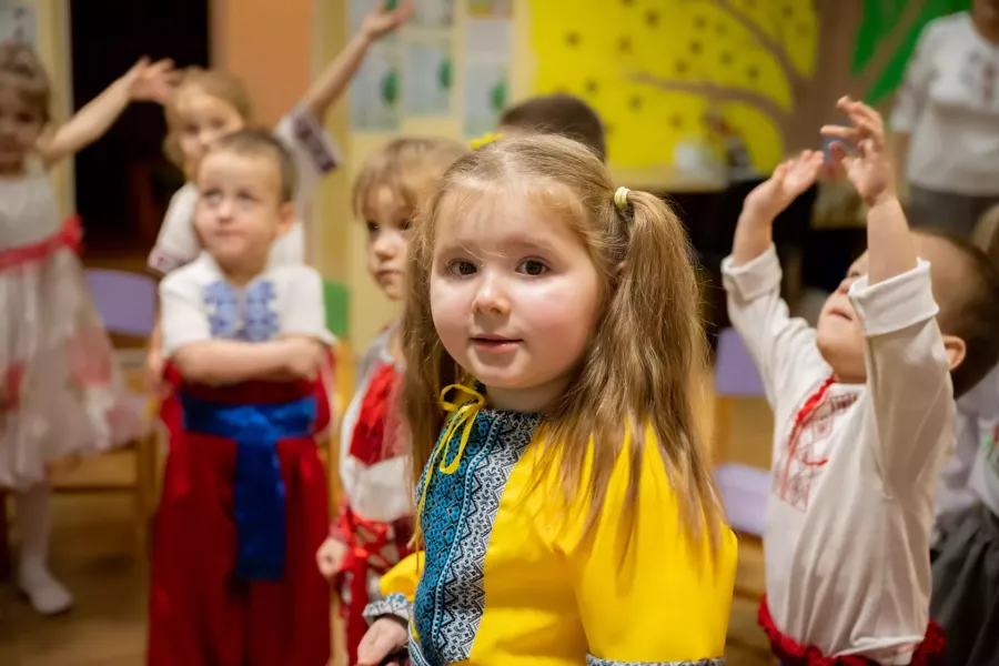 Мовне занурення від п'ятирічного віку: українські дитсадки впроваджують обов'язкове вивчення англійської