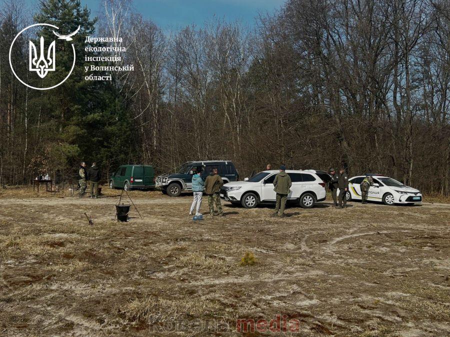 Поліція розслідує незаконне полювання біля Ковеля у заборонений період та зоні