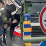 Прикордонна змова: ДБР викриває схему незаконного переправлення через кордон