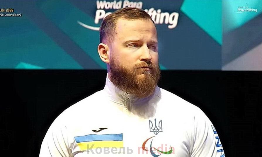 "Срібло чемпіонату Європи – у ковельчанина Юрія Бабинця: Молодий спортсмен здобуває найвище досягнення в своїй кар'єрі, представляючи Ковель на міжнародному рівні".