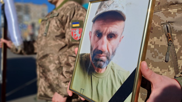 Вічний спокій на чужині: Олександр Масло, захисник Волині, повернувся додому "на щиті" після бою за Україну