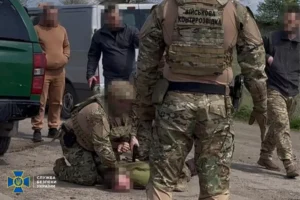 СБУ: Коригувальника ударів дронами по Дніпропетровщині затримано.