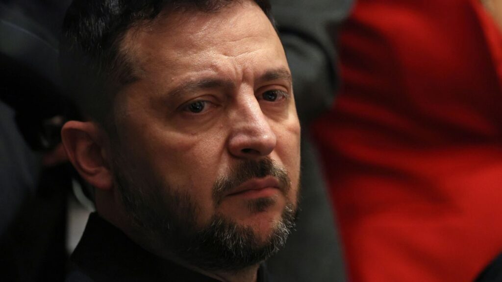 $ USA's Security Guarantees: Zelensky Warns Against Underestimating Re-invasion Risk $