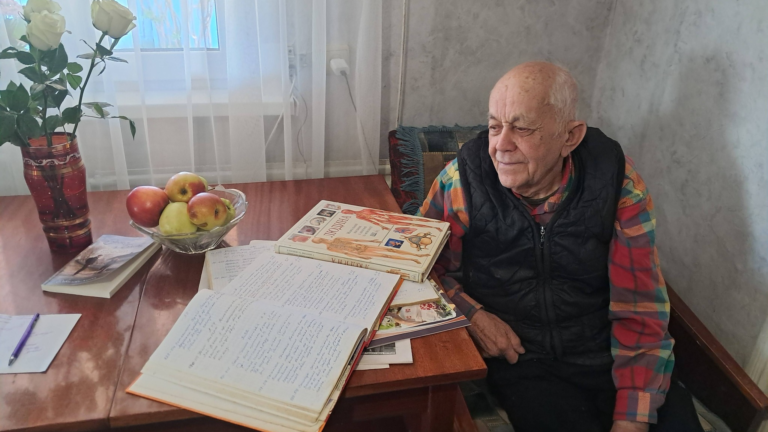 Дід Зосим: Волинський цілитель, до якого їхали зі Швеції. Лікував енергетикою.