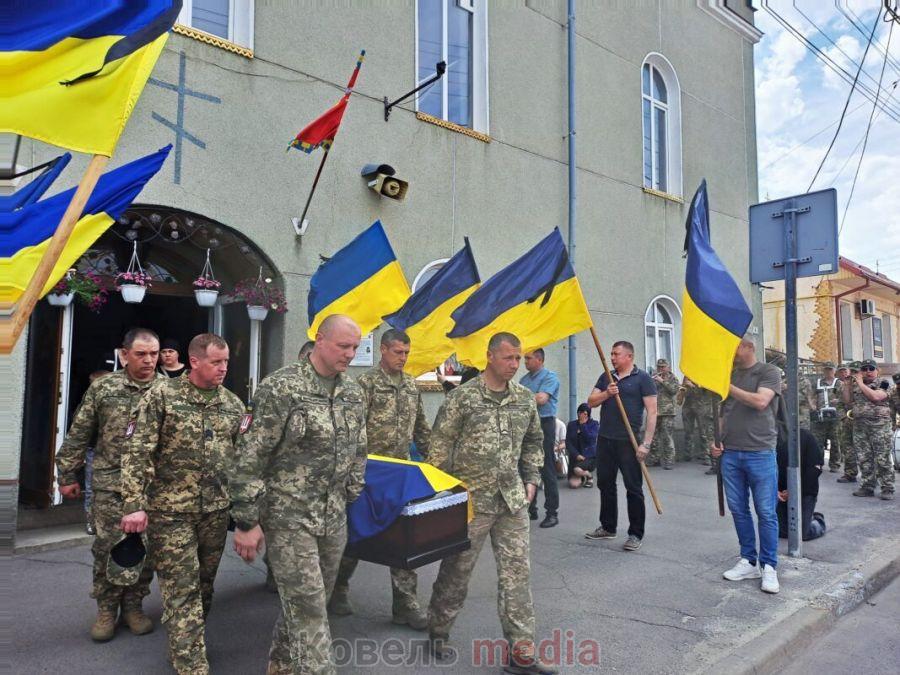 Ковель: 15 місяців забуття. Відійшов Анатолій Смаль, наш Герой. 🕊️