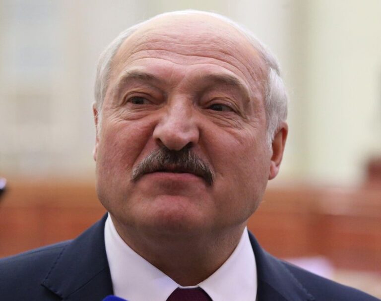 Нафта для Білорусі: Російські родовища, що забезпечували постачання.