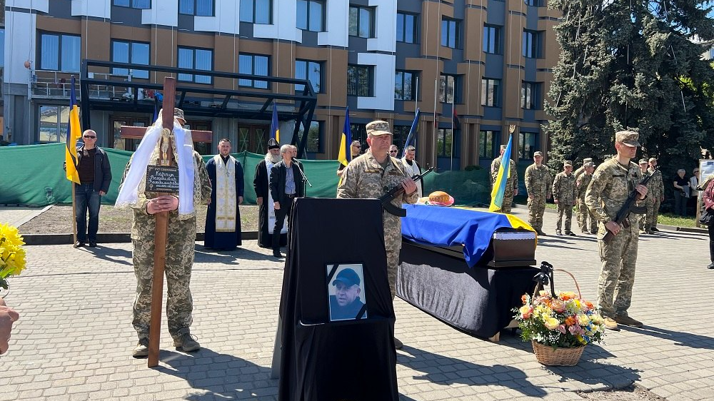 Не витримало серце: Волинь прощається з 51-річним захисником Володимиром Карпуком.