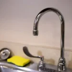 Вода повернулась: Кличко підтвердив відновлення водопостачання у всіх районах Києва після атаки РФ 14 травня.