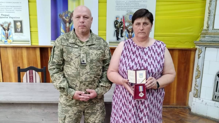 Волинь: родини загиблих Героїв отримали ордени "За мужність"