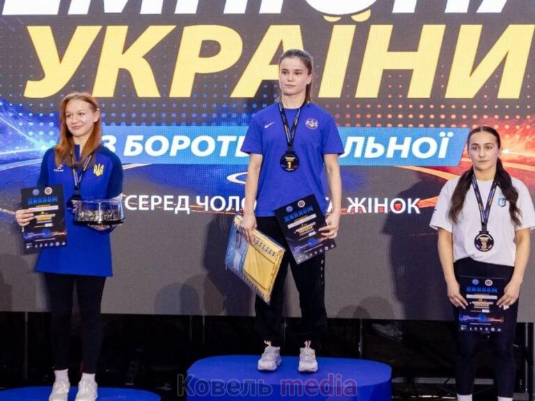 ДЮСШ №1 ім. Стуса: Золото України з вільної боротьби здобула вихованка!