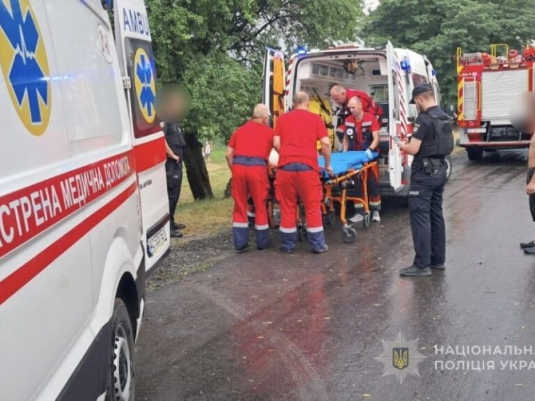 На Волині негода забрала життя, є постраждалі діти.