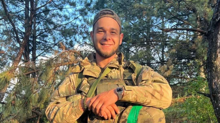 25 років, човен, але не вода: пам'ять про Героя Волині Артура Фринаса.