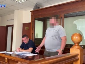 Грошима кидався, ніж погрожував: депутат Волині отримав вирок.