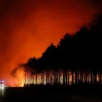 Крит у вогні: третій день боротьби з масштабними пожежами, троє героїв-рятівників загинули.