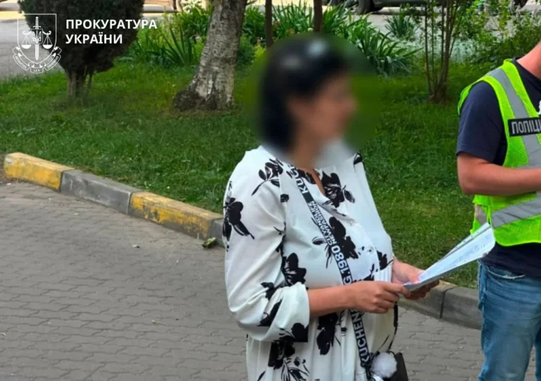 Прикарпатська трагедія: Жінку затримали при спробі продати немовля за $20 тисяч.