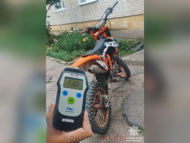 "Вітер у голові, алкоголь у крові: Ковельський екстремал без шолома спійманий патрулем"