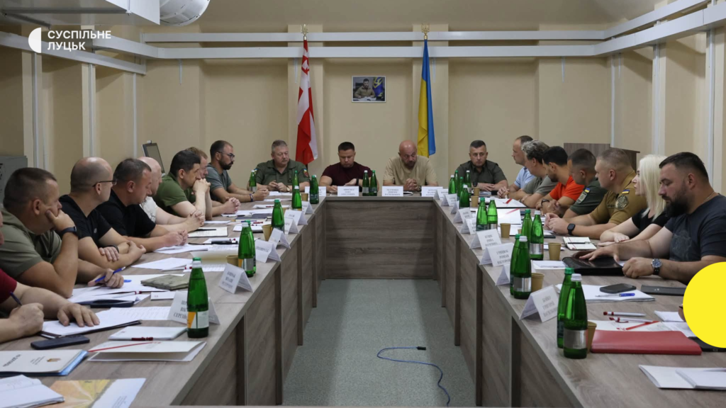 На Волині: оборонні фортифікації на межі з Білоруссю. Консолідація сил.