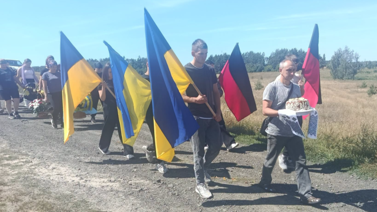 Залізничник, що став оператором БпЛА: Волинь прощається з Героєм Василем Мотрунчиком