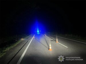 На Волині мотоцикліст збив пішохода, постраждалий загинув