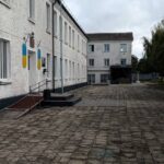 Пліснява, відсутність ремонту та меблів: ВПО на Волині скаржаться на жахливі умови проживання