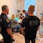 Прага: понад $655 тисяч за "криптоінвестиції" виявили під час обшуку у справі української поліції