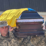 Волинь прощається з Олександром Хмаруком захисником України чий подвиг навіки закарбований у пам'яті народу