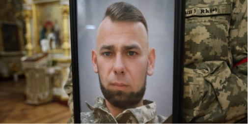 Луцьк прощається з 46-річним Героєм Євгеном Писаренком, що загинув на війні