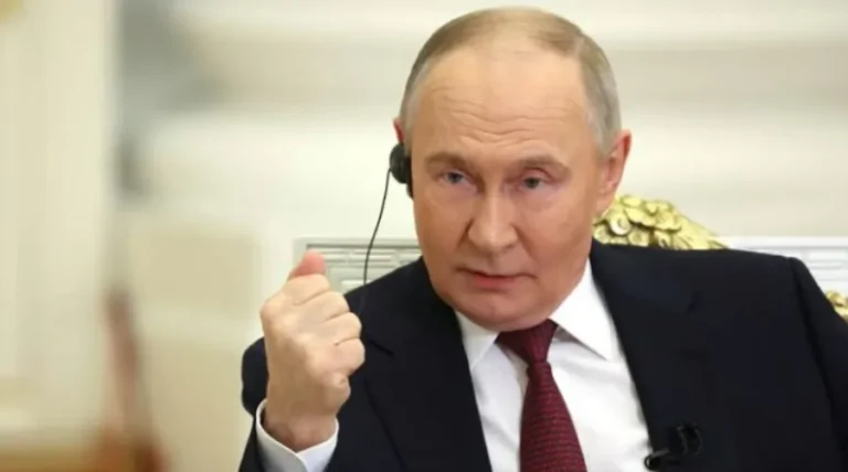 РФ зрізає медицину й освіту на користь війни з НАТО Путін перенаправляє кошти з соцсфери на військовий бюджет