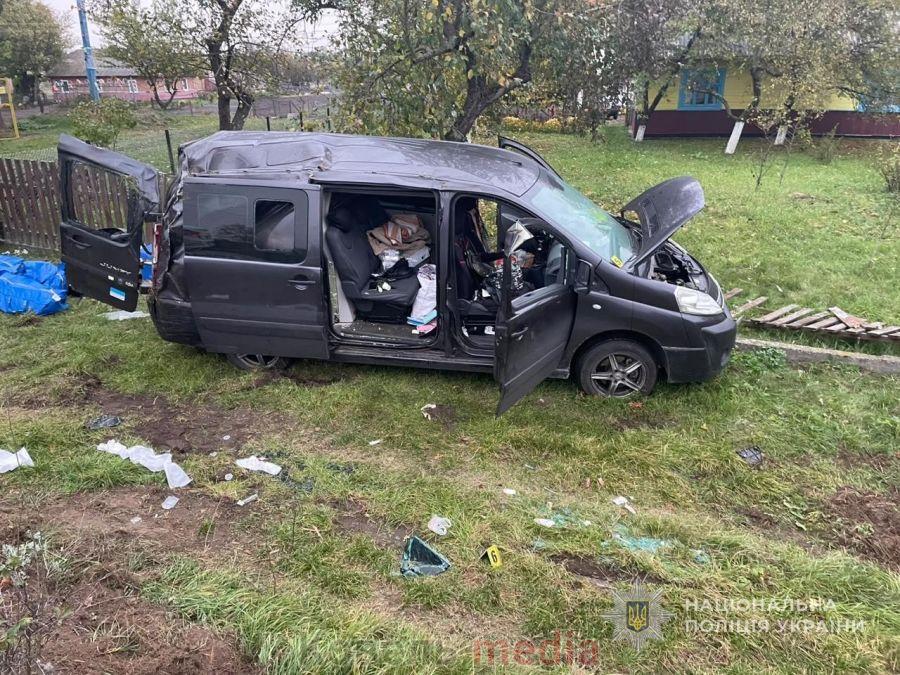 У Ковельському районі легковик з'їхав у кювет: п'ятеро жінок травмовано, одну госпіталізовано