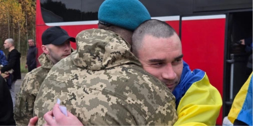 Великий обмін: 270 захисників і 120 цивільних українців повернулися з російського полону